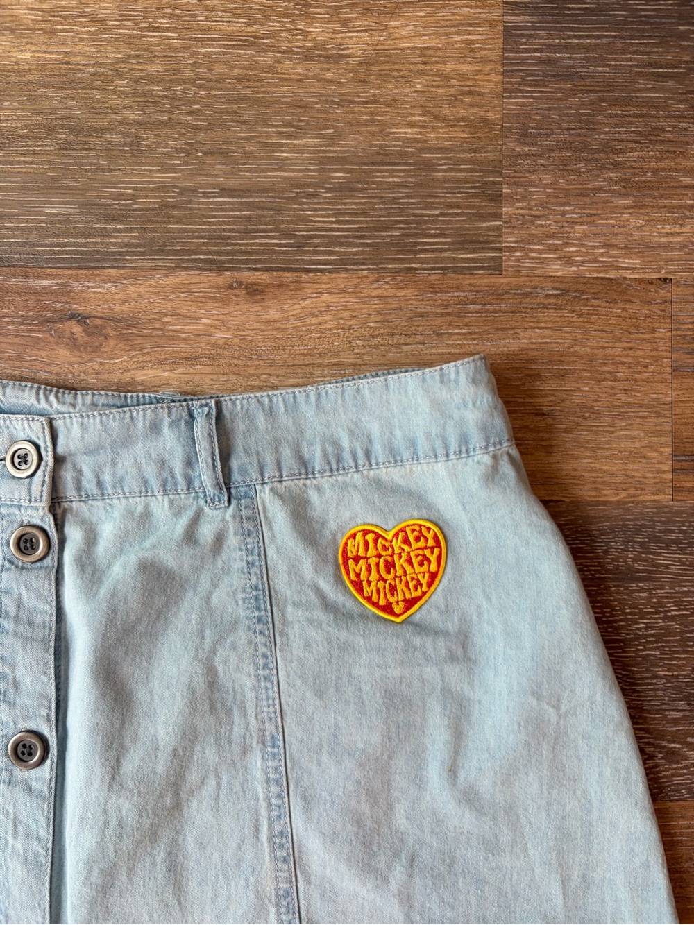 Disney Parks Play in the Parks Retro Patch Denim Cotton Jean Skirt Size XL - Picture 4 of 12